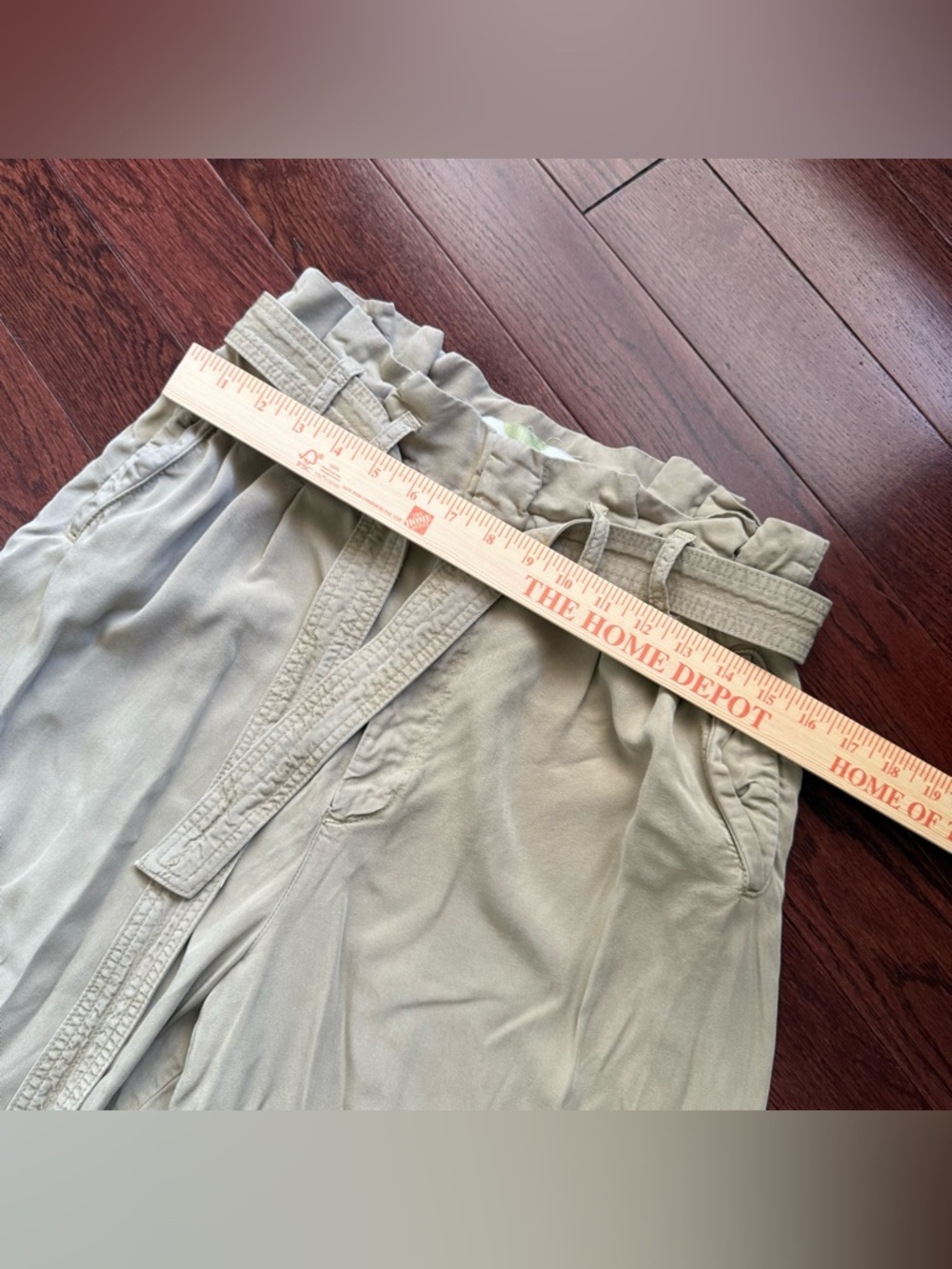 Anthropologie Khaki Beige High Rise Belted Wide Leg 24” Pants Women’s Size 10 - Picture 9 of 10